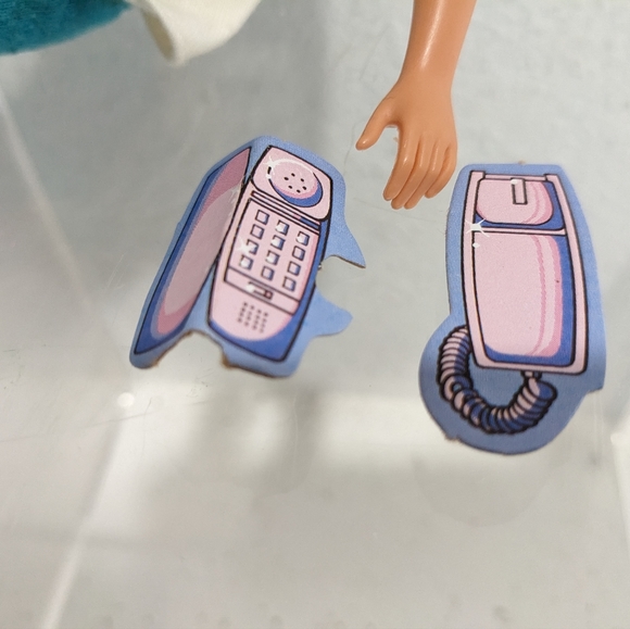 Vintage Barbie Doll Sized Phone, Cardboard - Picture 6 of 6